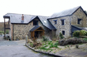  The Buttery at Trussel Barn  Лискерд